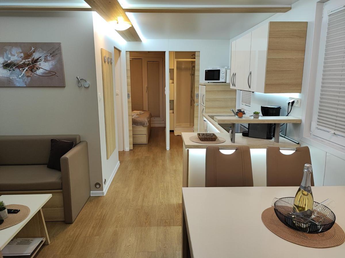 Villa Sea Lux Floating House Ajda Portorose Esterno foto